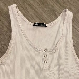 Crop tank top